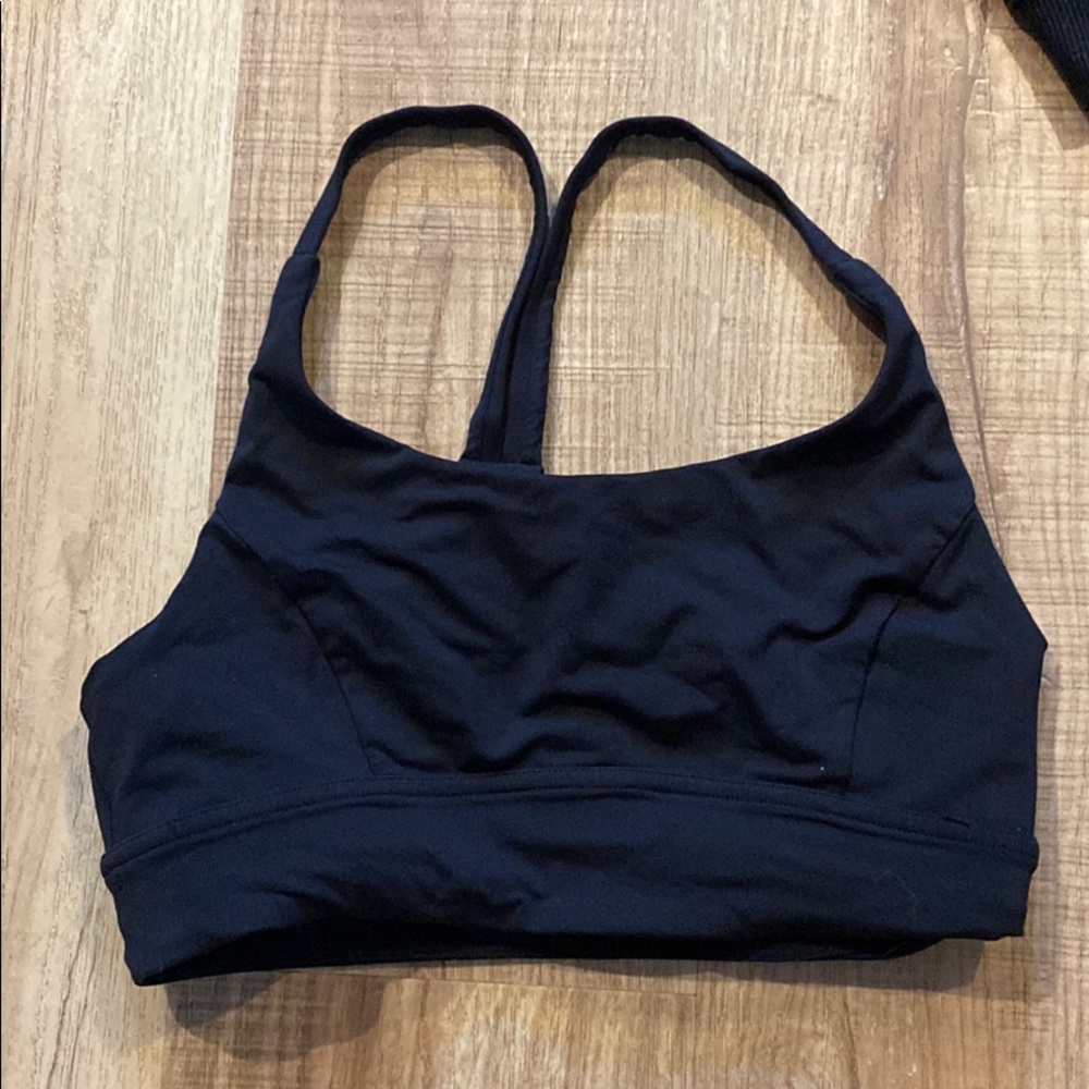 Lulu lemon sports bra